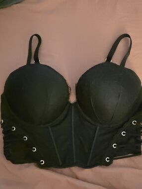 New Victorias Secret Push Up Corset Bra